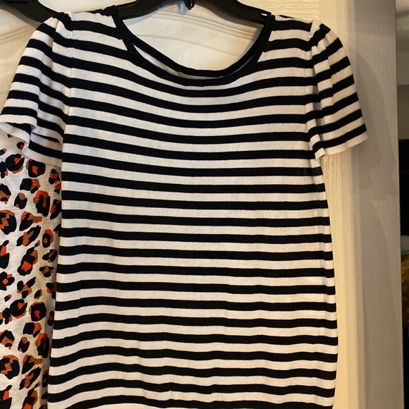 2 Loft tops - Picture 2 of 9